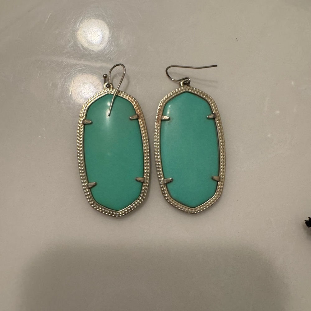 Kendra Scott Turquoise Oval Earrings